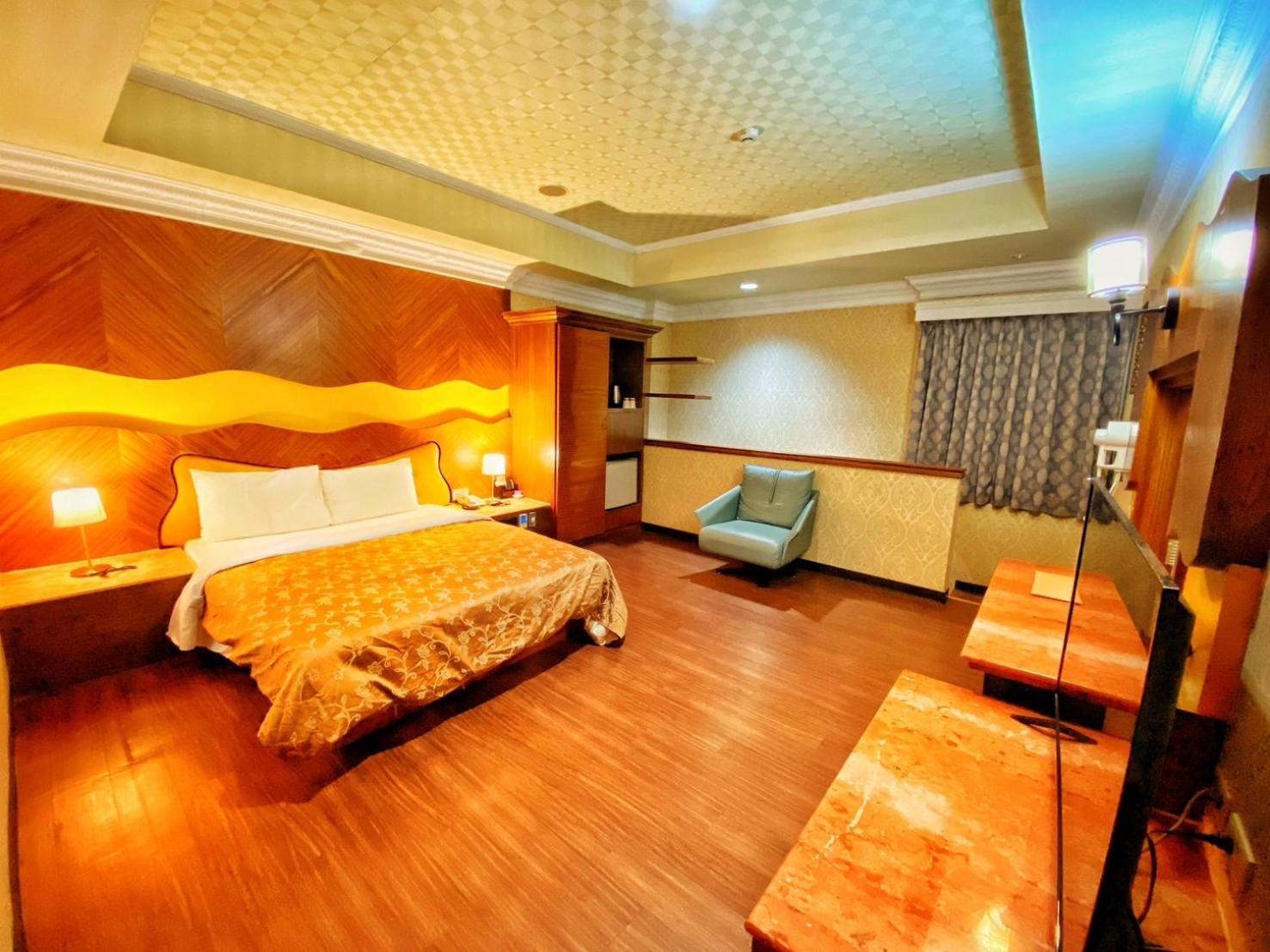Hua Xiang Motel - Nanzih Kaohsiung Exterior photo